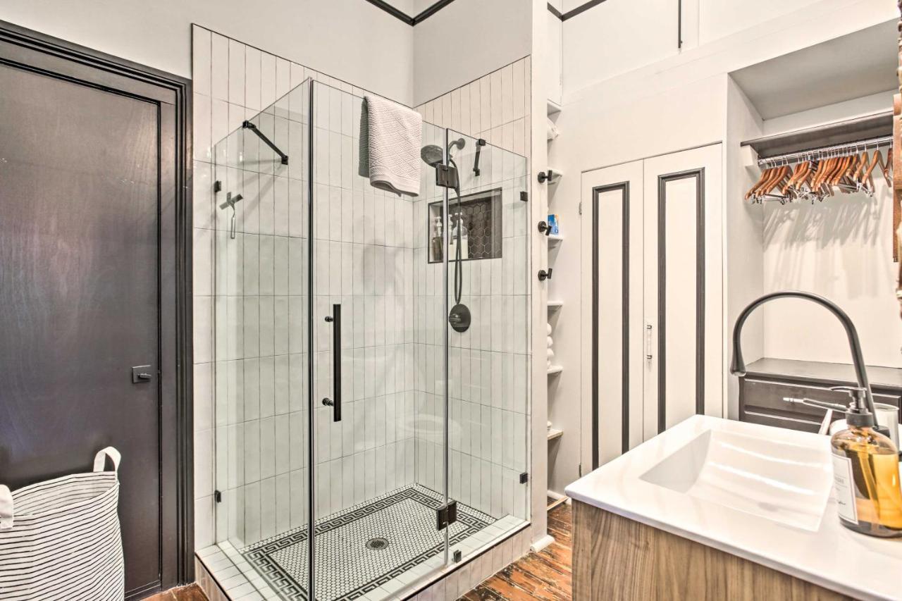 Walk To Magazine Street Contemporary Nola Studio New Orleans