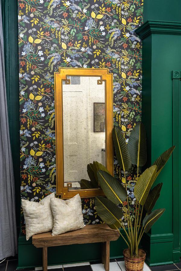 Hotel The Mansion On Royal