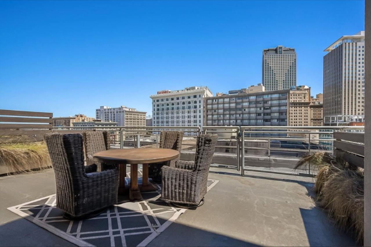 Upscale And Penthouses Close To Canal And Bourbon St