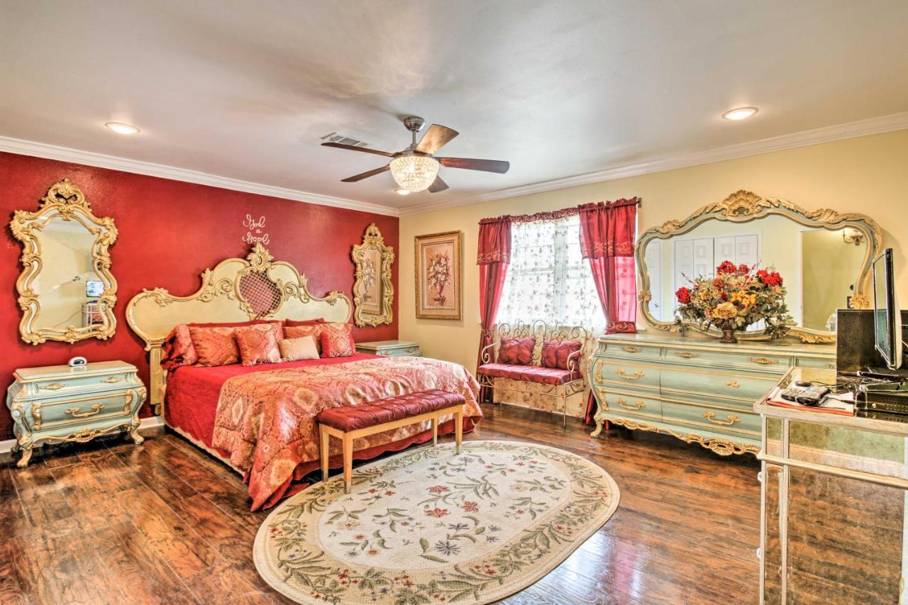 Holiday home Major Manor With Pool And Game