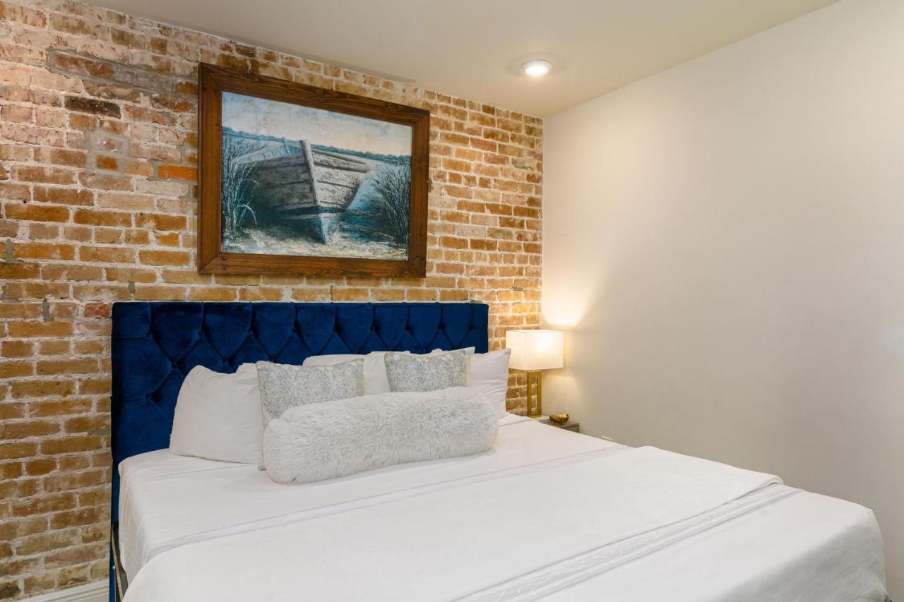 The Alexandre 3* New Orleans