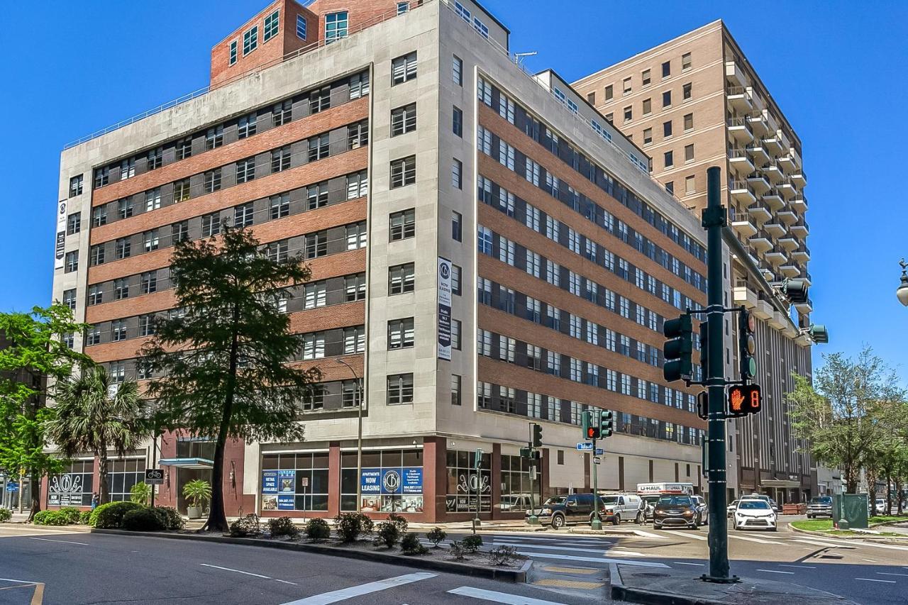 Apartment Chic Elegance In The Heart Of Nola 4-bedroom Oasis Awaits