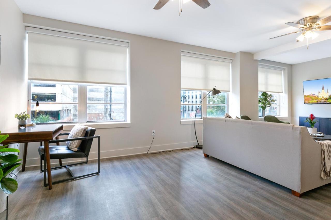 Apartment Chic Elegance In The Heart Of Nola 4-bedroom Oasis Awaits