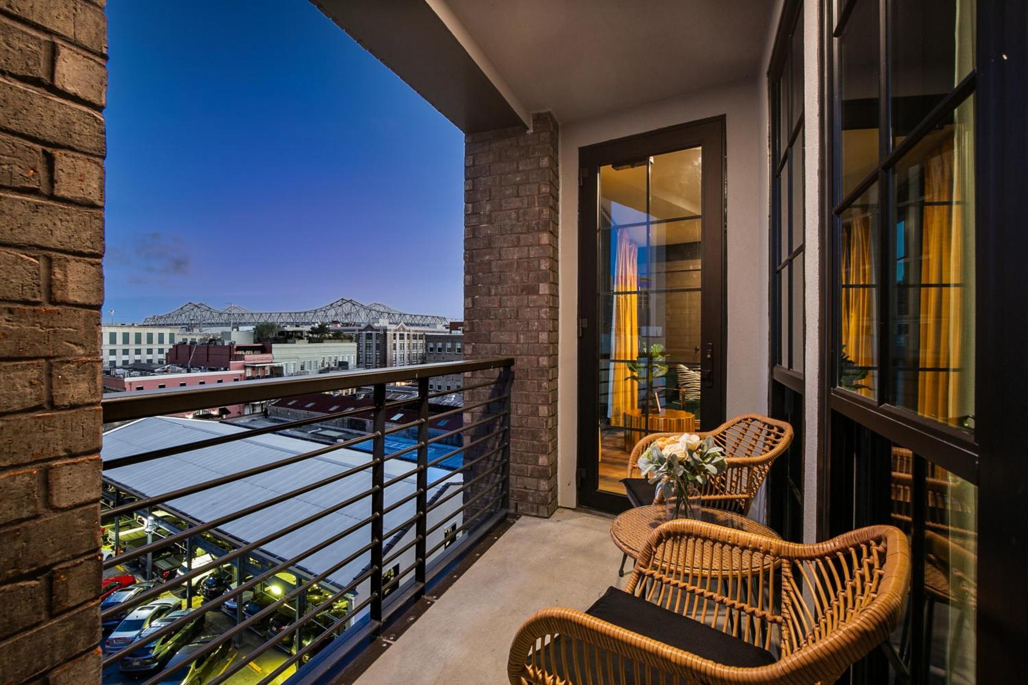 The Pelican By Hosteeva Apartment *