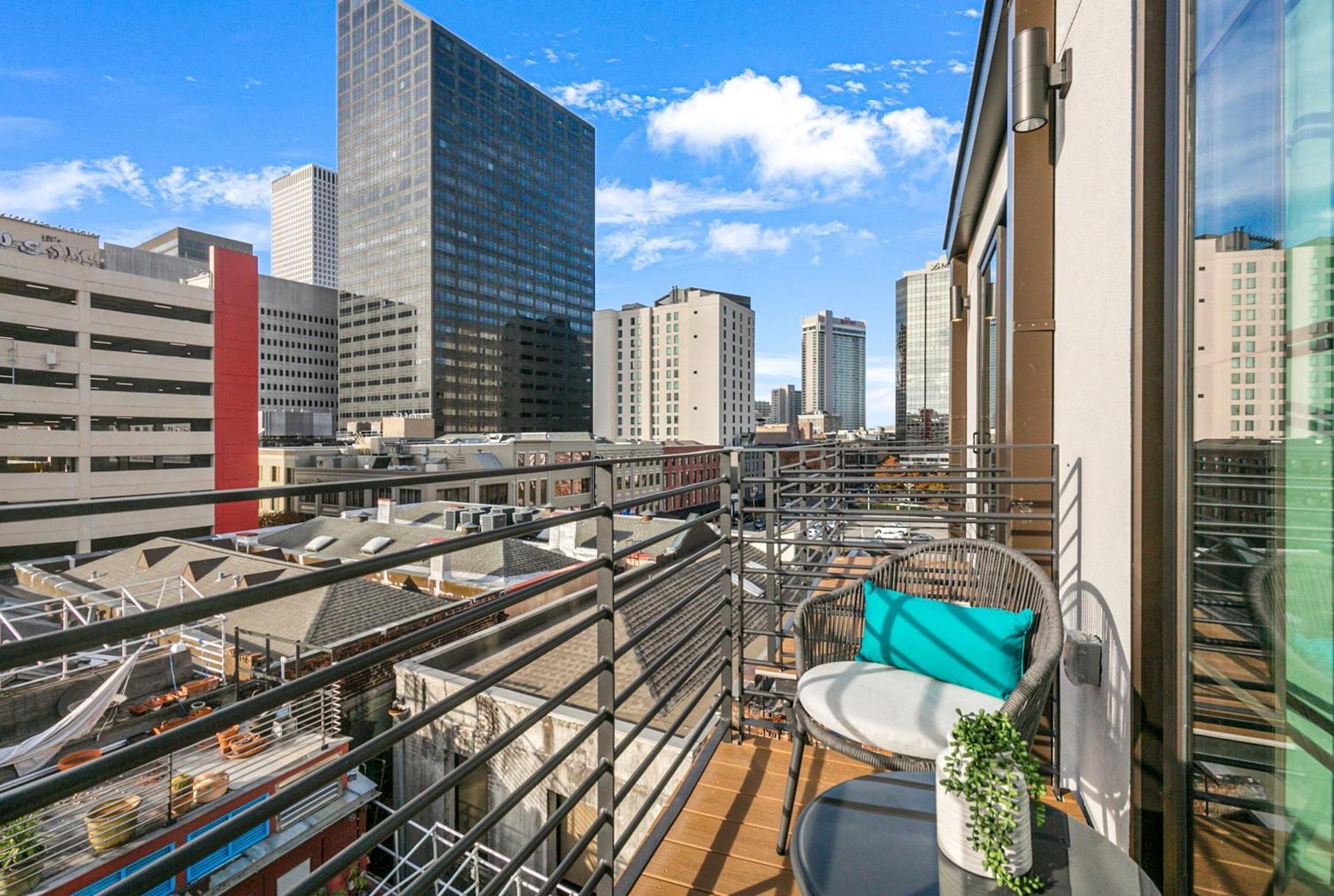 The Pelican By Hosteeva