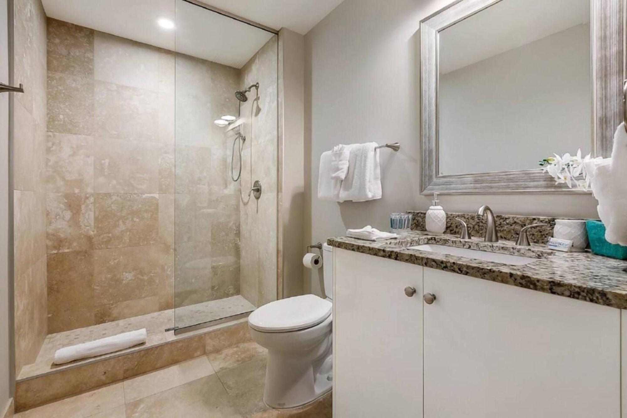 Apartment Upscale And Penthouses Close To Canal And Bourbon St New Orleans