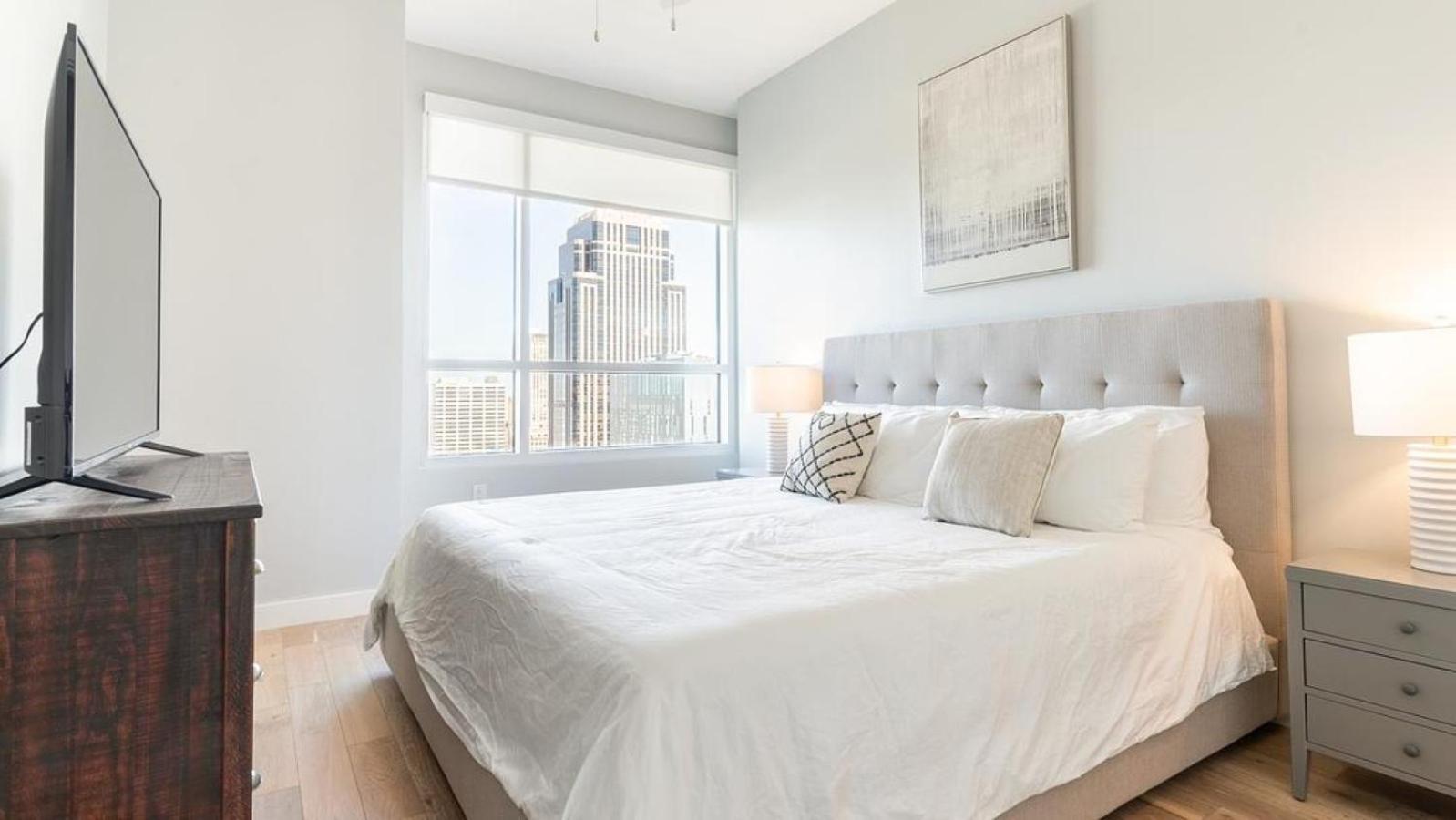 Landing Modern With Amazing Amenities * New Orleans