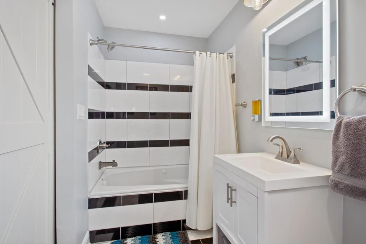 Holiday home Spectacular Roof Deck - Luxury 3 Bedroom