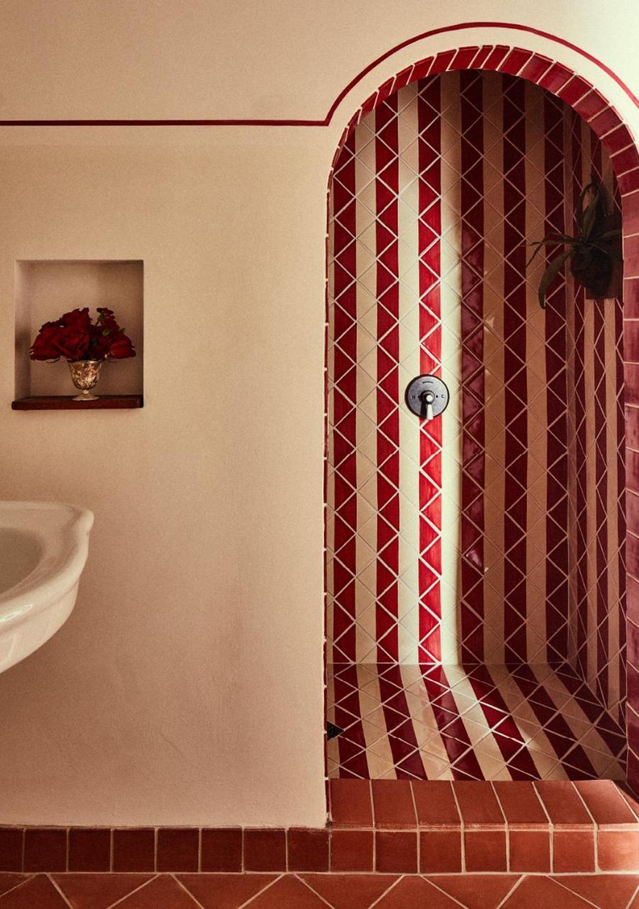 Peter And Paul, An Ash Hotel 4*