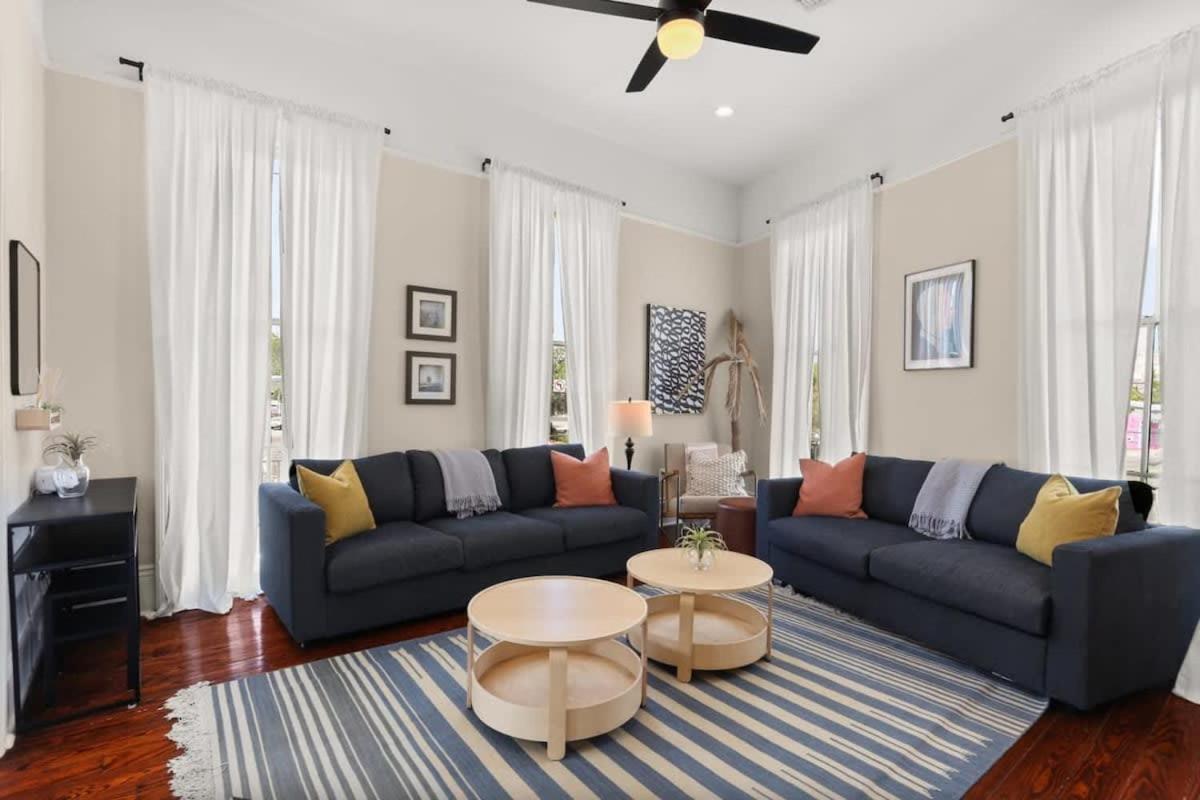 Marigny Bd Surrounded By Music Food And Art *