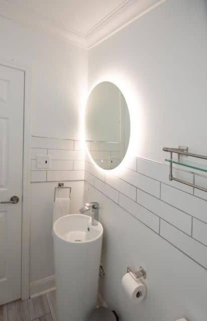 Amazing Modern 5 Bedroom Next To French Qt & Bourbon Bed & Breakfast 4*