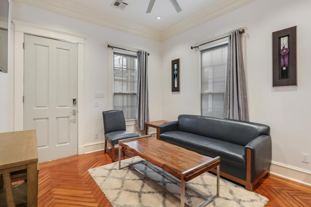 Holiday home Luxury New Renovation Centrally Located Beauty New Orleans