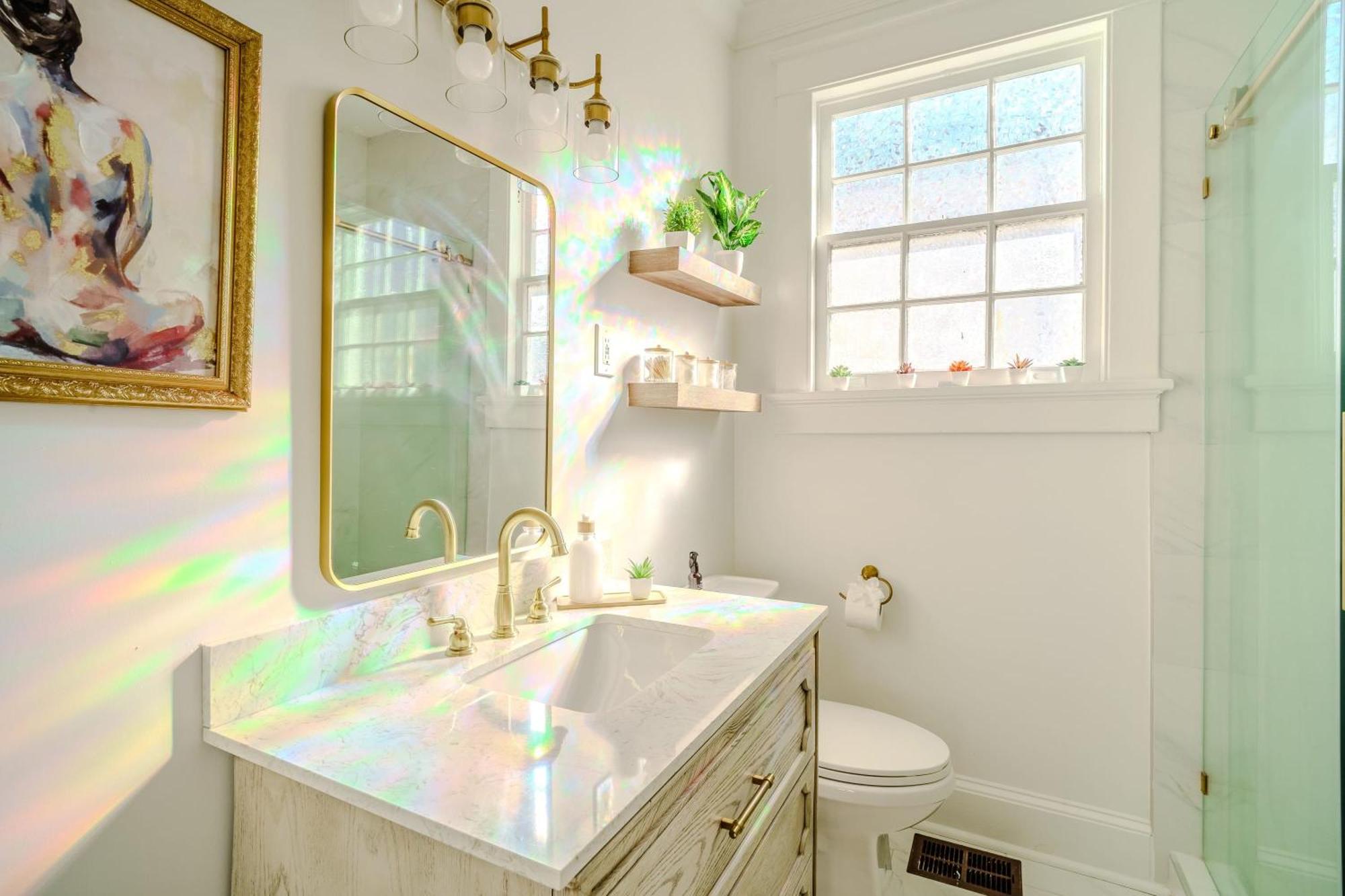 Chic & - Renovated Gem With Gated Parking New Orleans