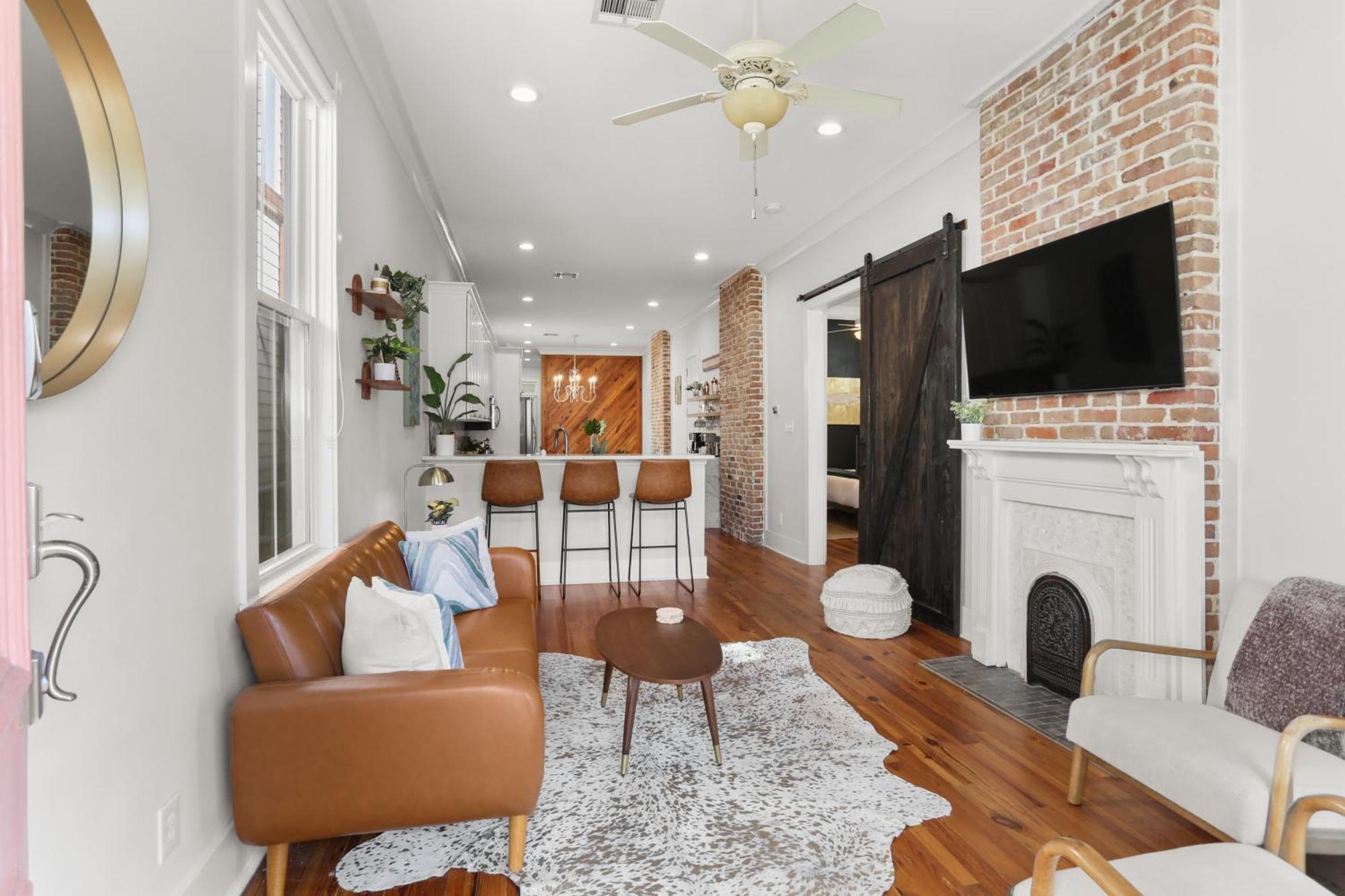 Holiday home Upscale 3 Bed 2 Bath Private In Uptown New Orleans! Close To Magazine Street, Universities, & French Quarter New Orleans