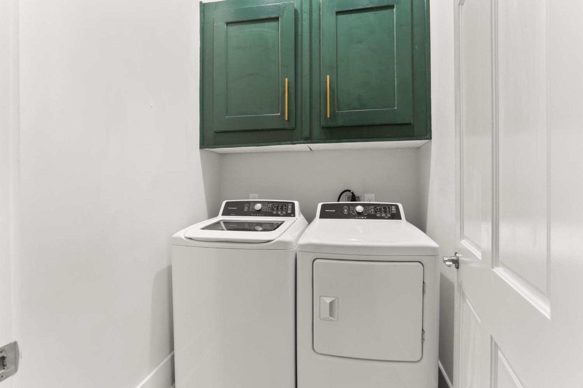 Holiday home Upscale 3 Bed 2 Bath Private In Uptown New Orleans! Close To Magazine Street, Universities, & French Quarter *