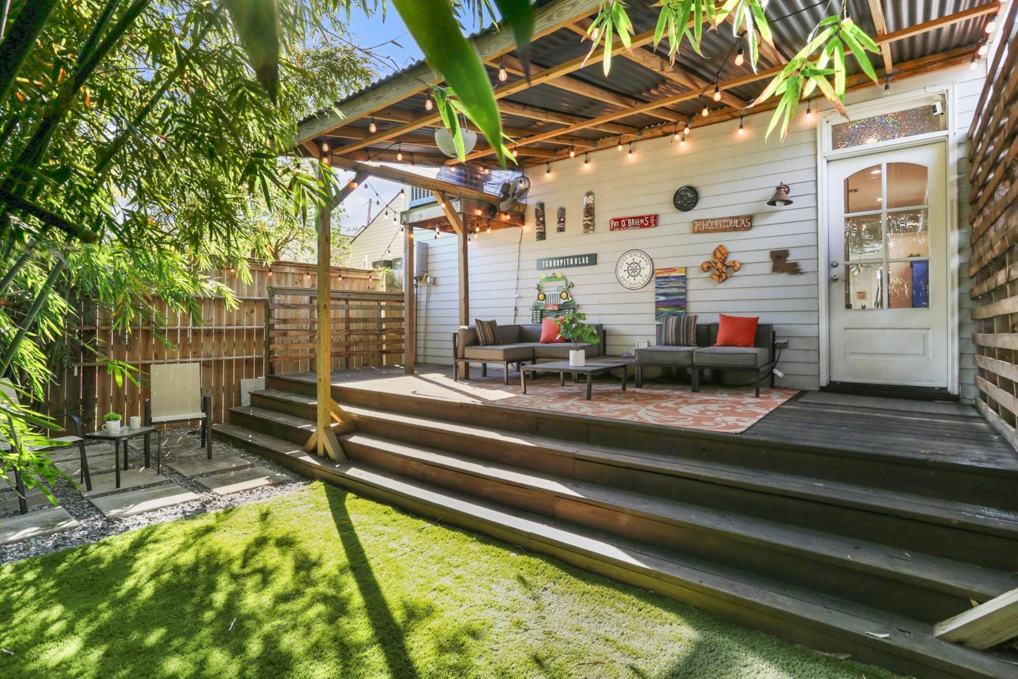 Upscale 3 Bed 2 Bath Private In Uptown New Orleans! Close To Magazine Street, Universities, & French Quarter New Orleans