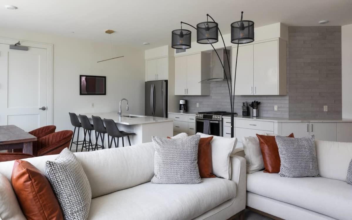 Incredible New With Roof Deck At The Moderne Hotel