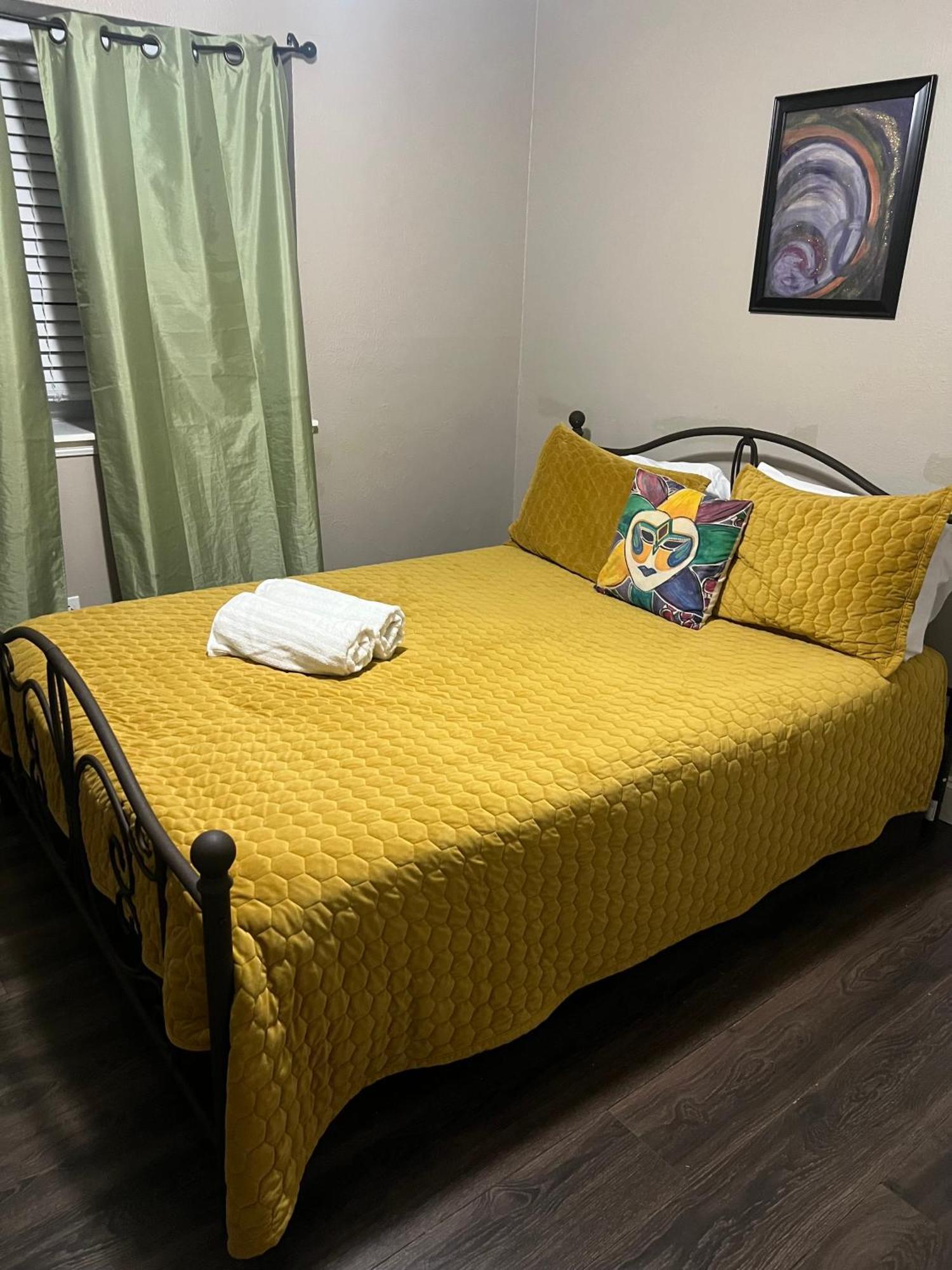 Holiday home Lady Aurora- Pets Ok- 5 Miles To French Quarter *