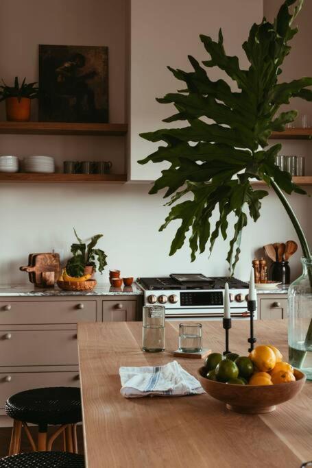 Holiday home Thalia 5bd Townhome With Pool Walk To Superdome New Orleans