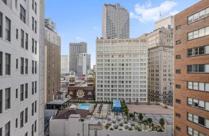 Apartment Legacy Steps From The French Quarter Superdome Casino Bourbon St With Gym & Pool