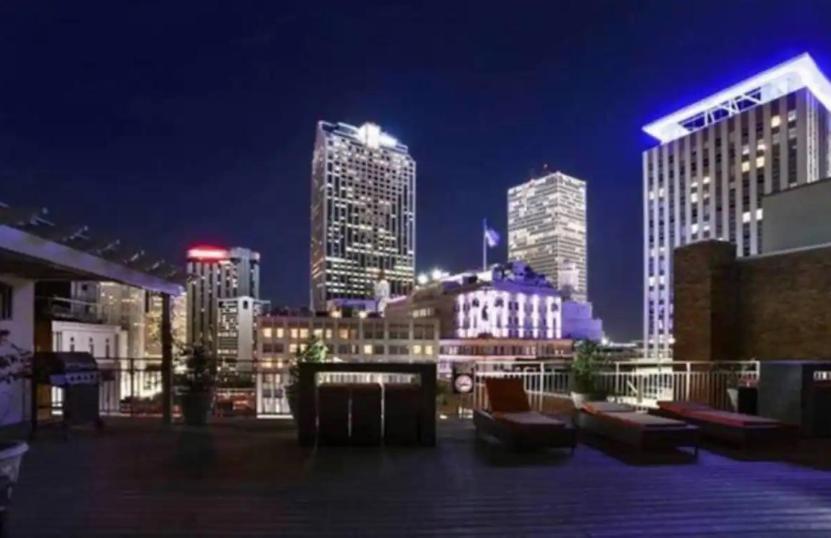 Legacy Steps From The French Quarter Superdome Casino Bourbon St With Gym & Pool *