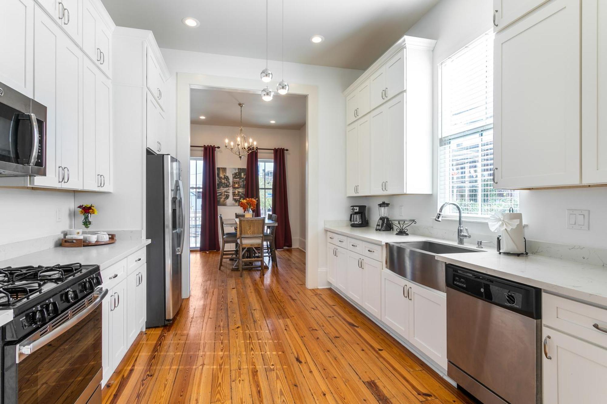 Fabulous With Views Apartment *