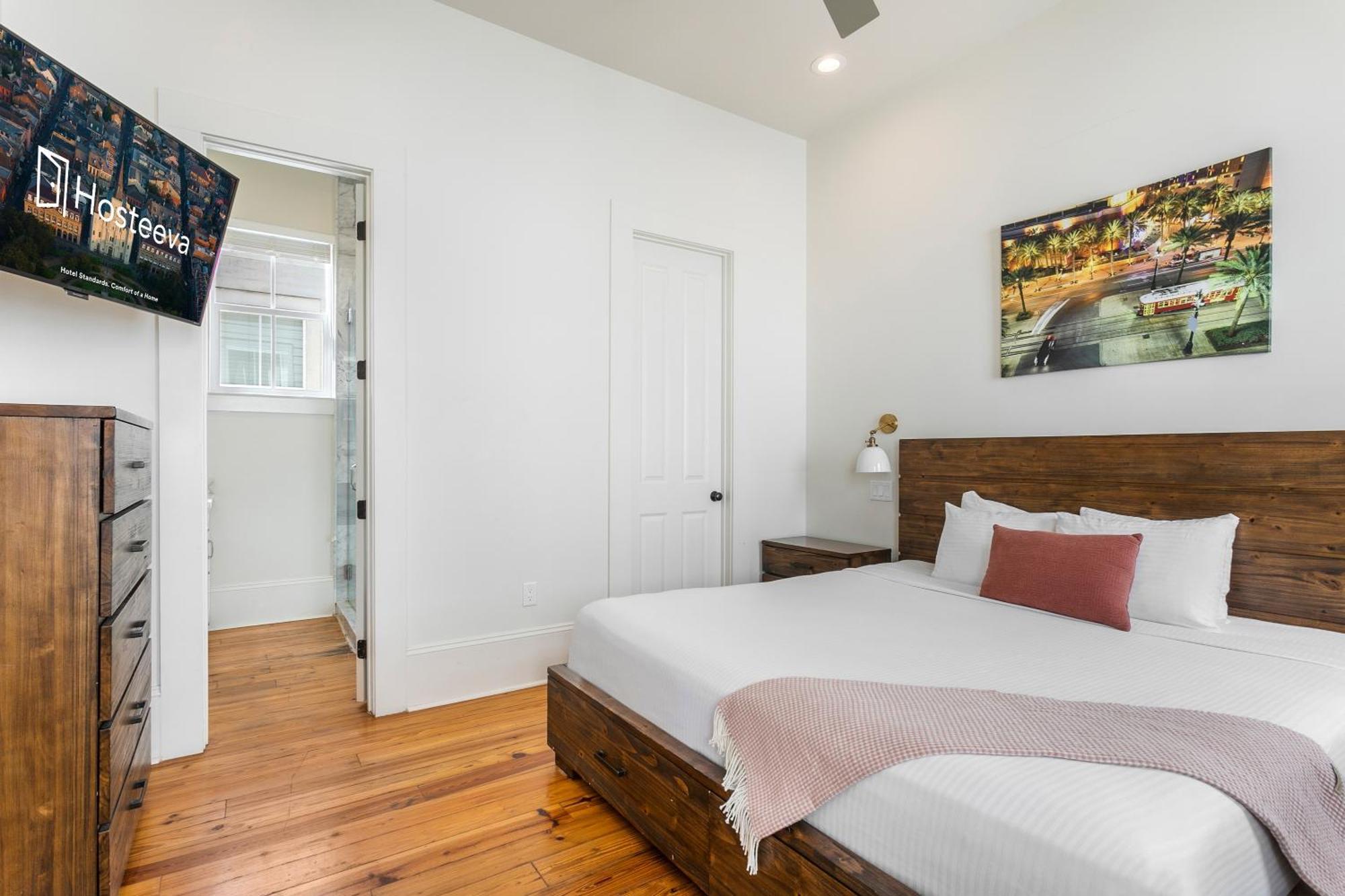 Fabulous With Views Apartment