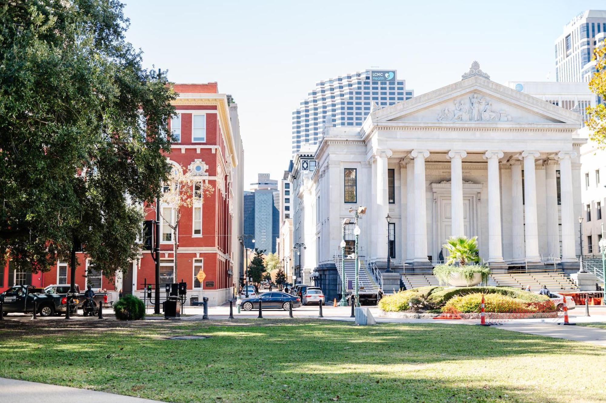 The Lafayette By Kasa Hotel New Orleans