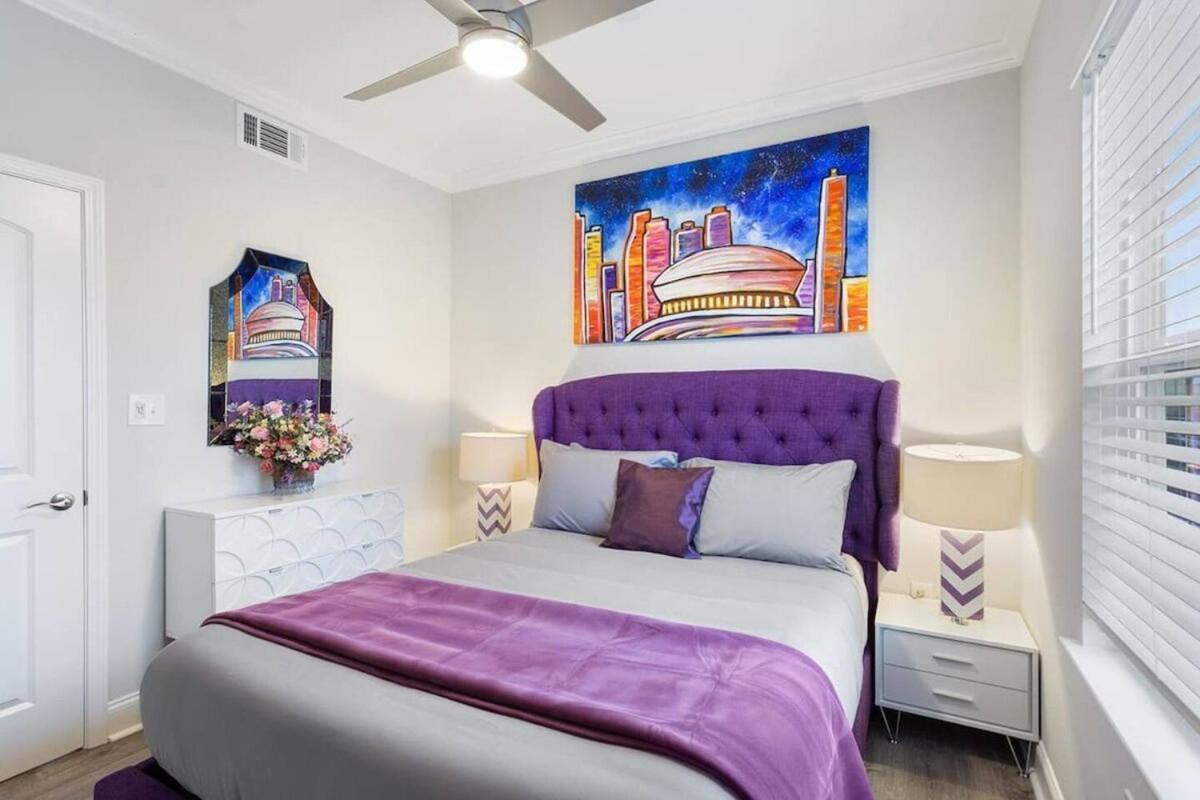 Chic 5 Bedroom Near French Quarter Holiday home New Orleans