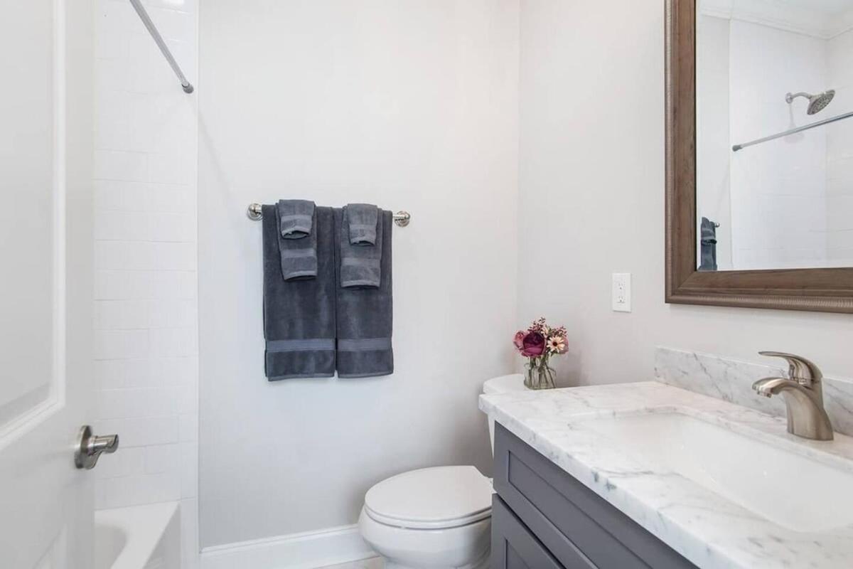 Spacious 5 Bedroom Near Fq And Superdome Holiday home *