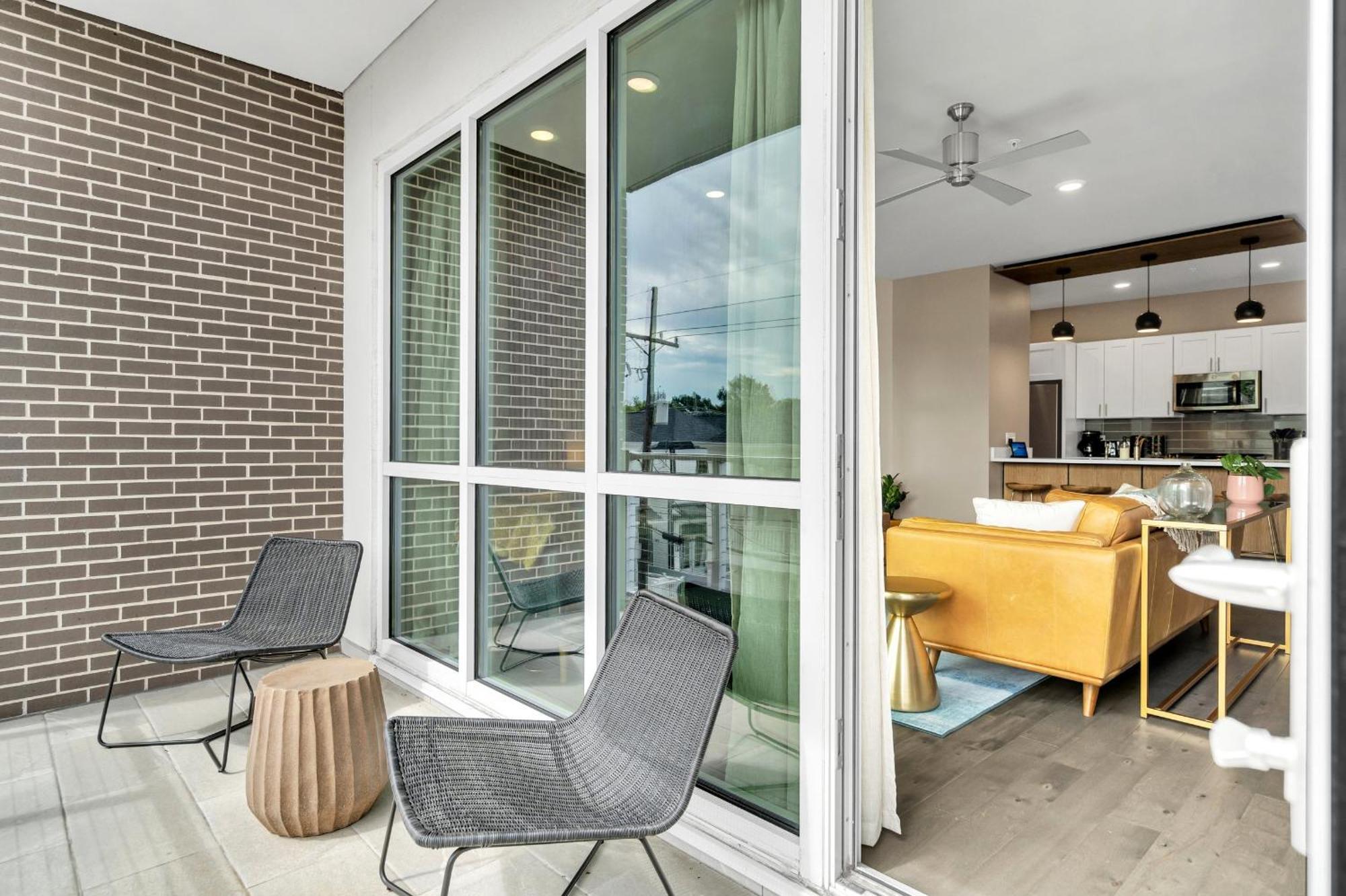 Bohemian Bywater Hideaway 2br Wgym & Pool *