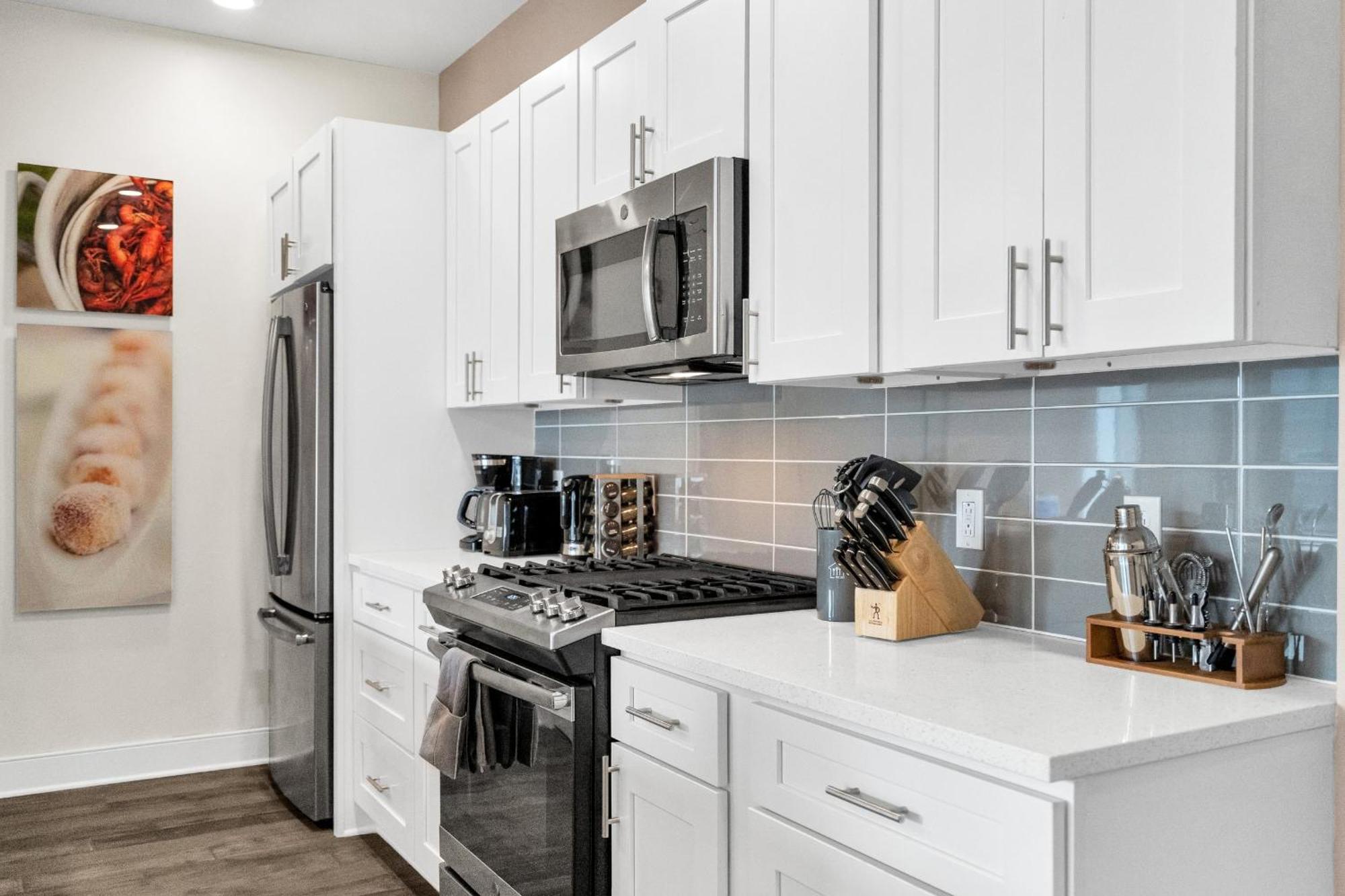 Apartment Bohemian Bywater Hideaway 2br Wgym & Pool *