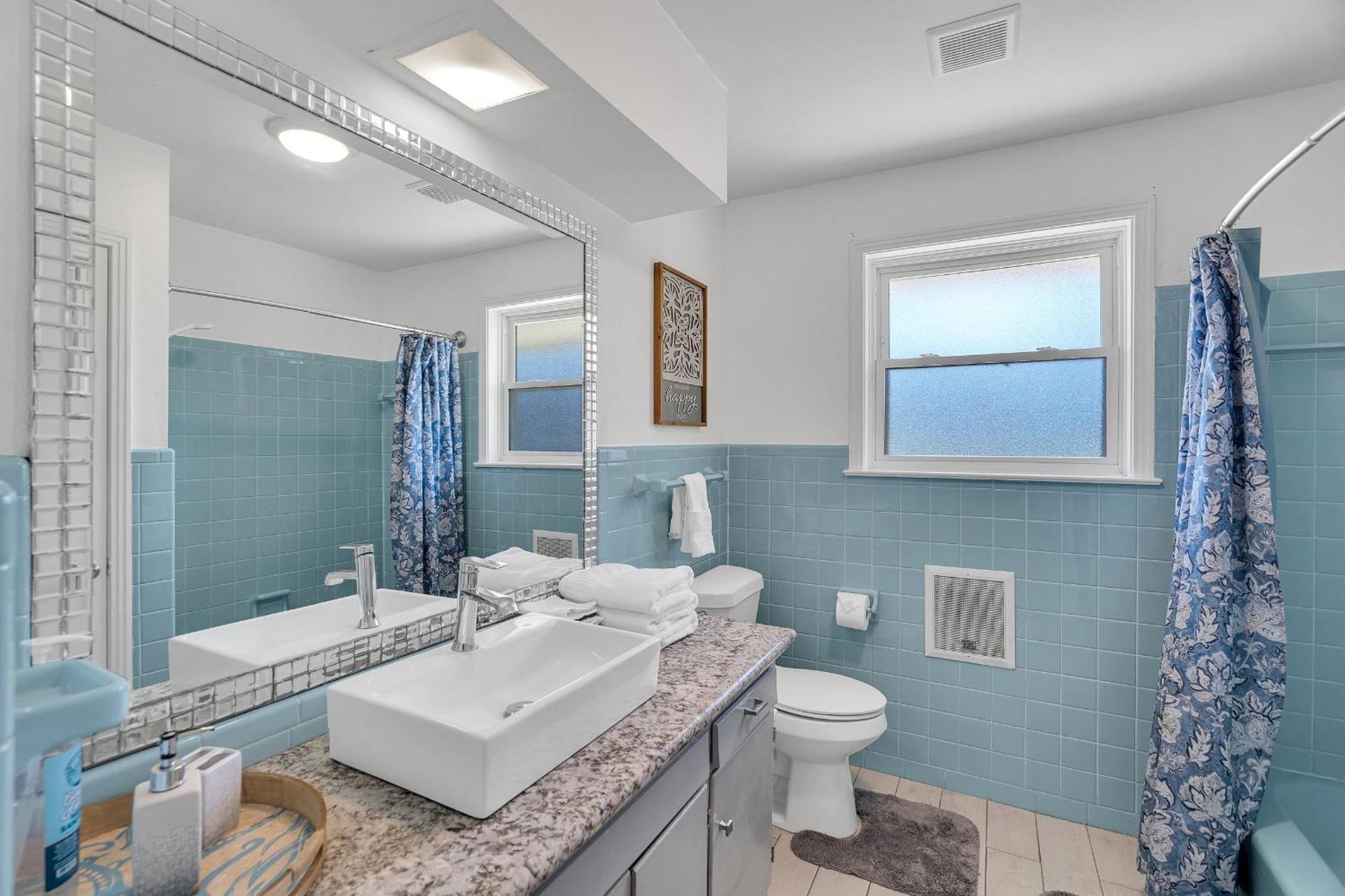 2-bedroom Crescent Retreat * New Orleans