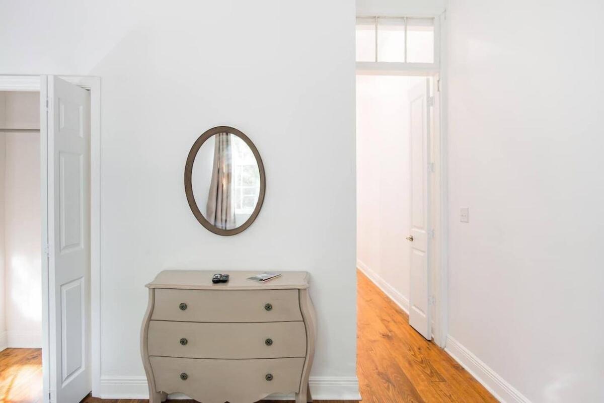 Renovated Cozy Shotgun - Near French Quarter * New Orleans