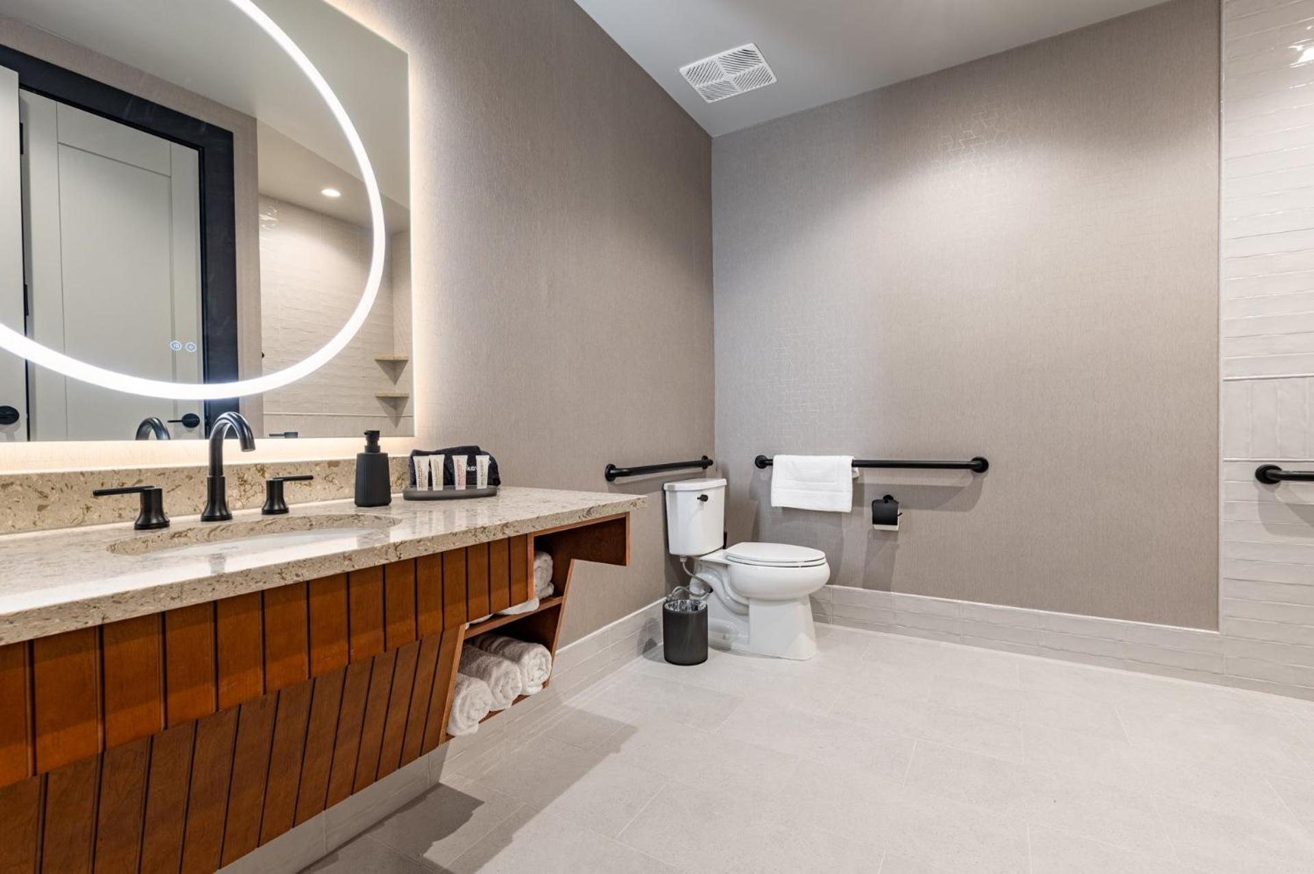The Mayfair Aparthotel 4*