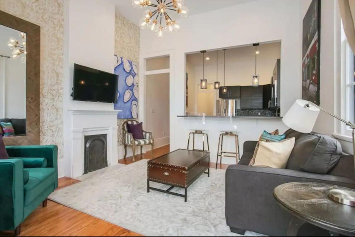 Cozy Escape With Private Outdoor Space *