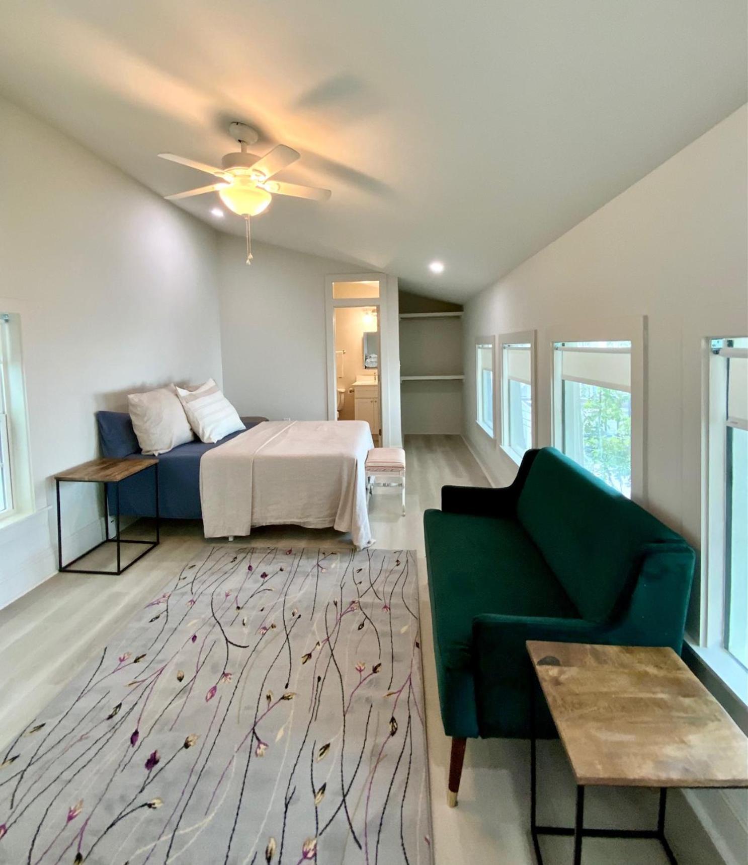 Historic Garden District! Apartment