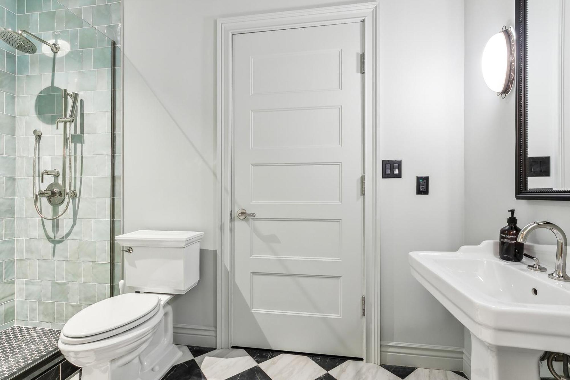 Perle Aparthotel New Orleans