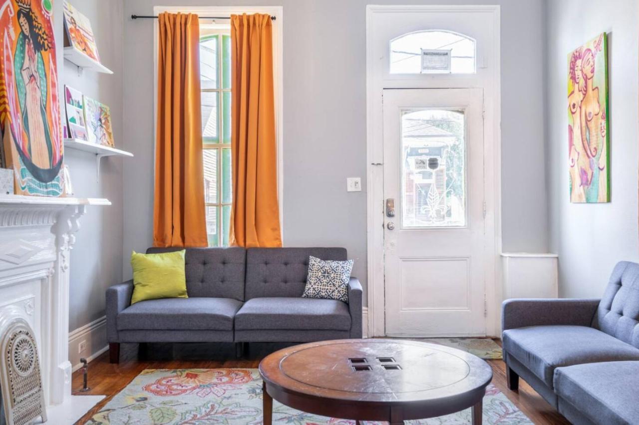 Ursulines Colorful Historic Near French Qtr Apartment *