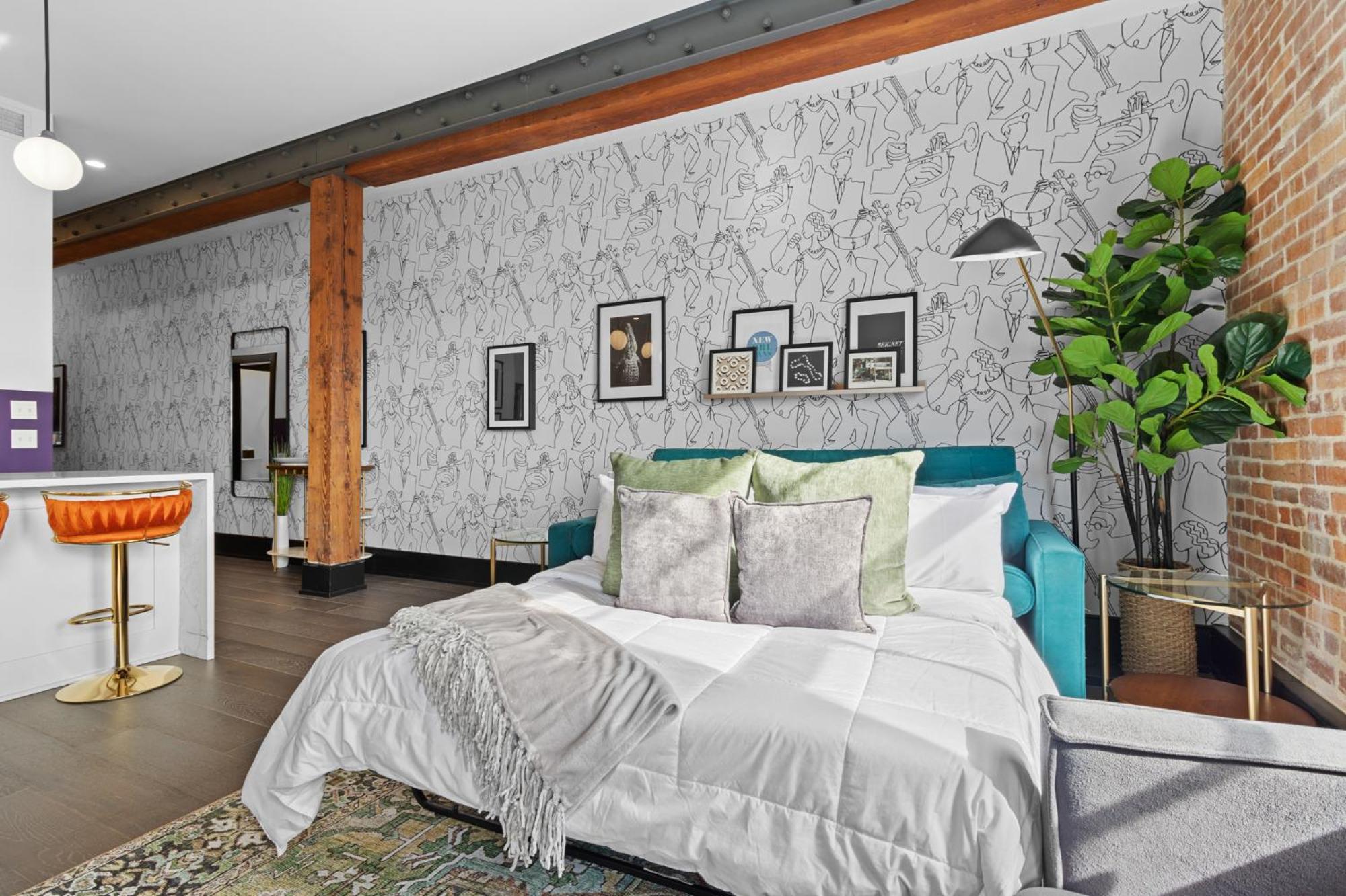 Exposed Bricks Cypress Beams - Luxury Near French Quarter * New Orleans