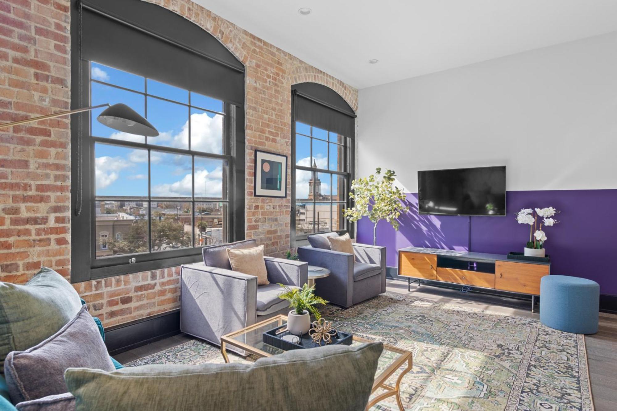 Exposed Bricks Cypress Beams - Luxury Near French Quarter * New Orleans