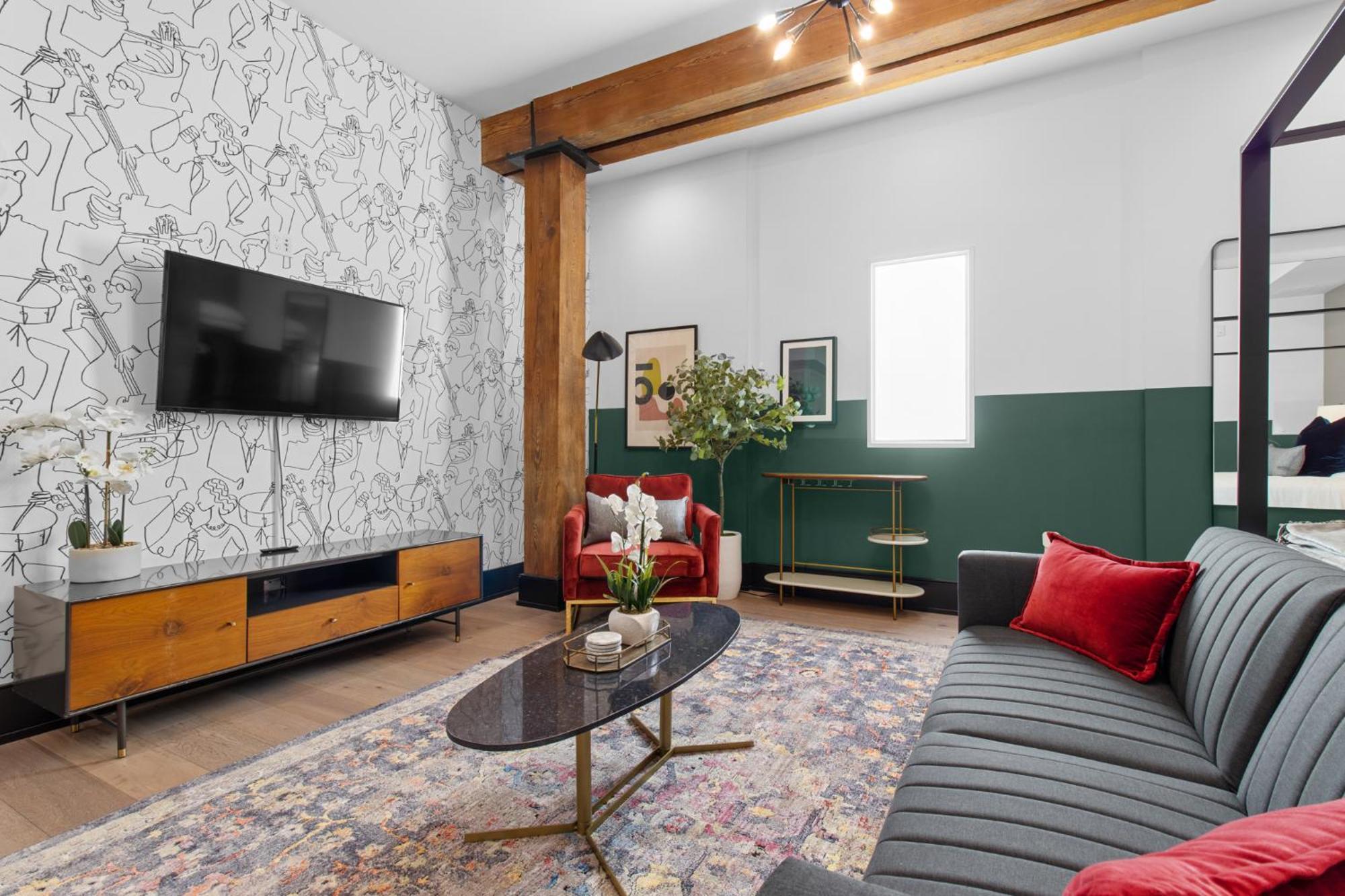 888 Baronne New Orleans