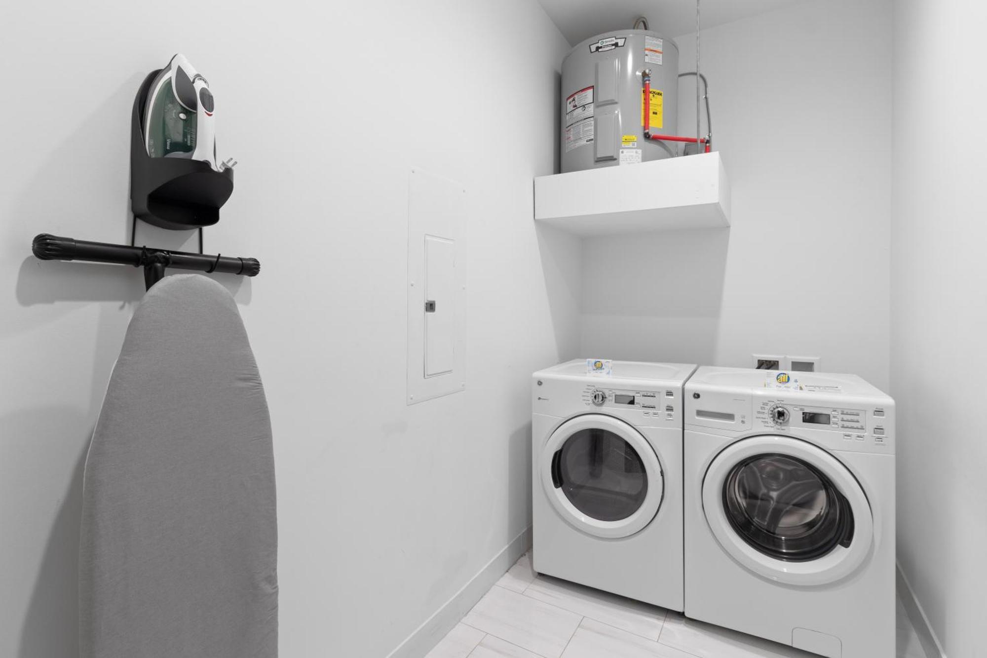 888 Baronne * New Orleans