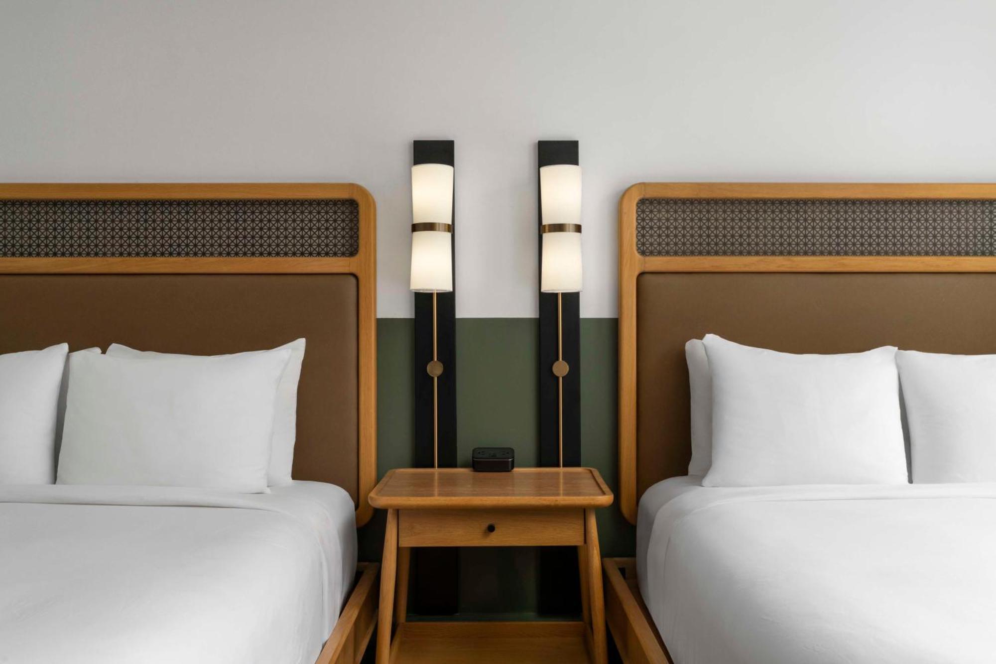 Theo New Orleans, Tapestry Collection By Hilton New Orleans