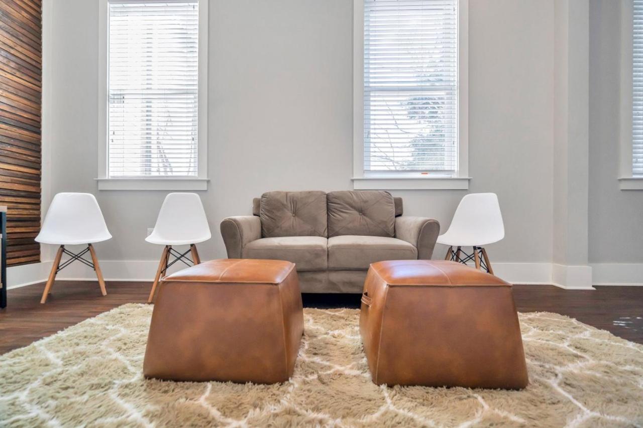 3br Treme Getaway Wcourtyard, Bbq &gated Privacy Holiday home