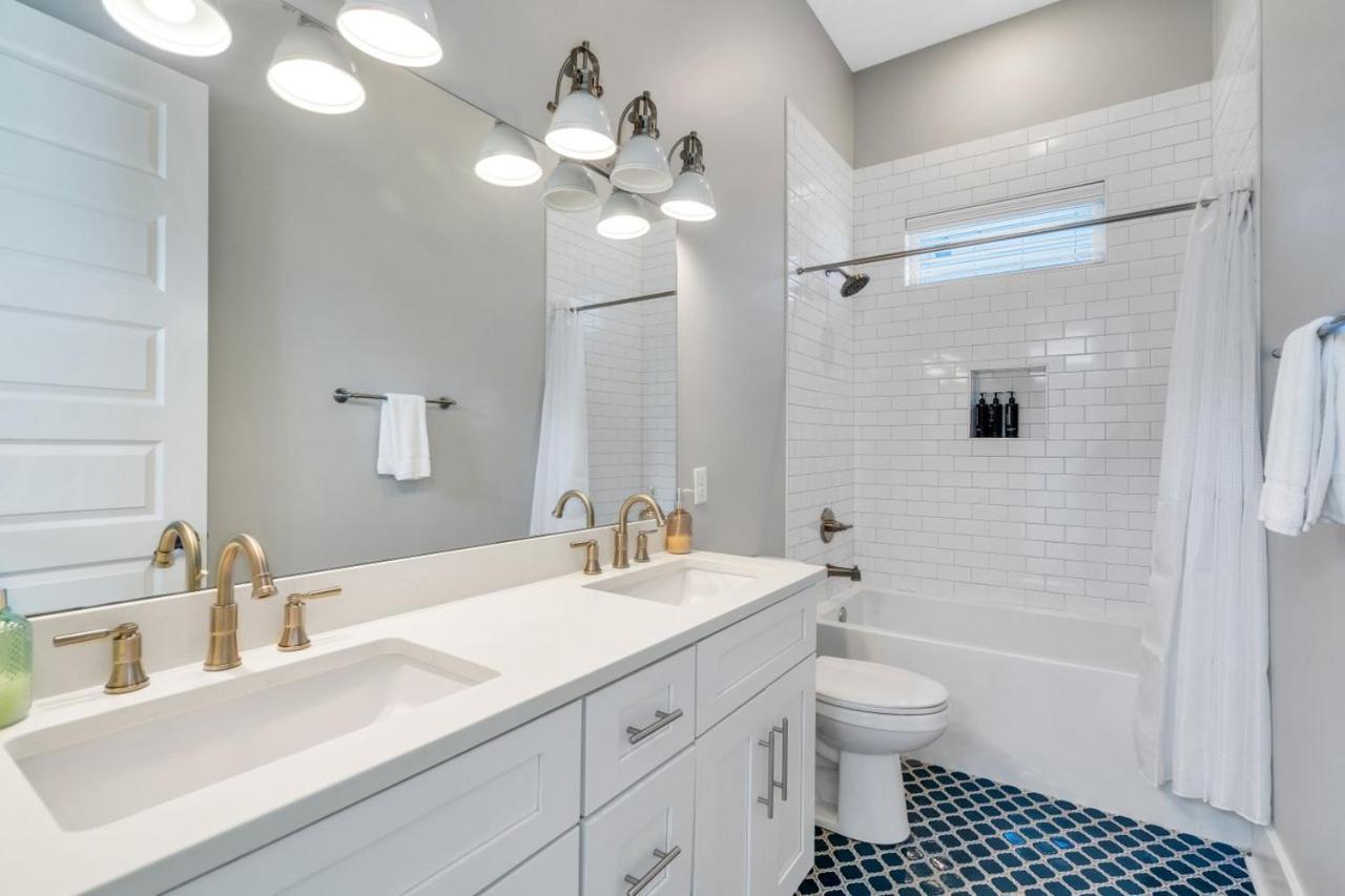3br Treme Getaway Wcourtyard, Bbq &gated Privacy *