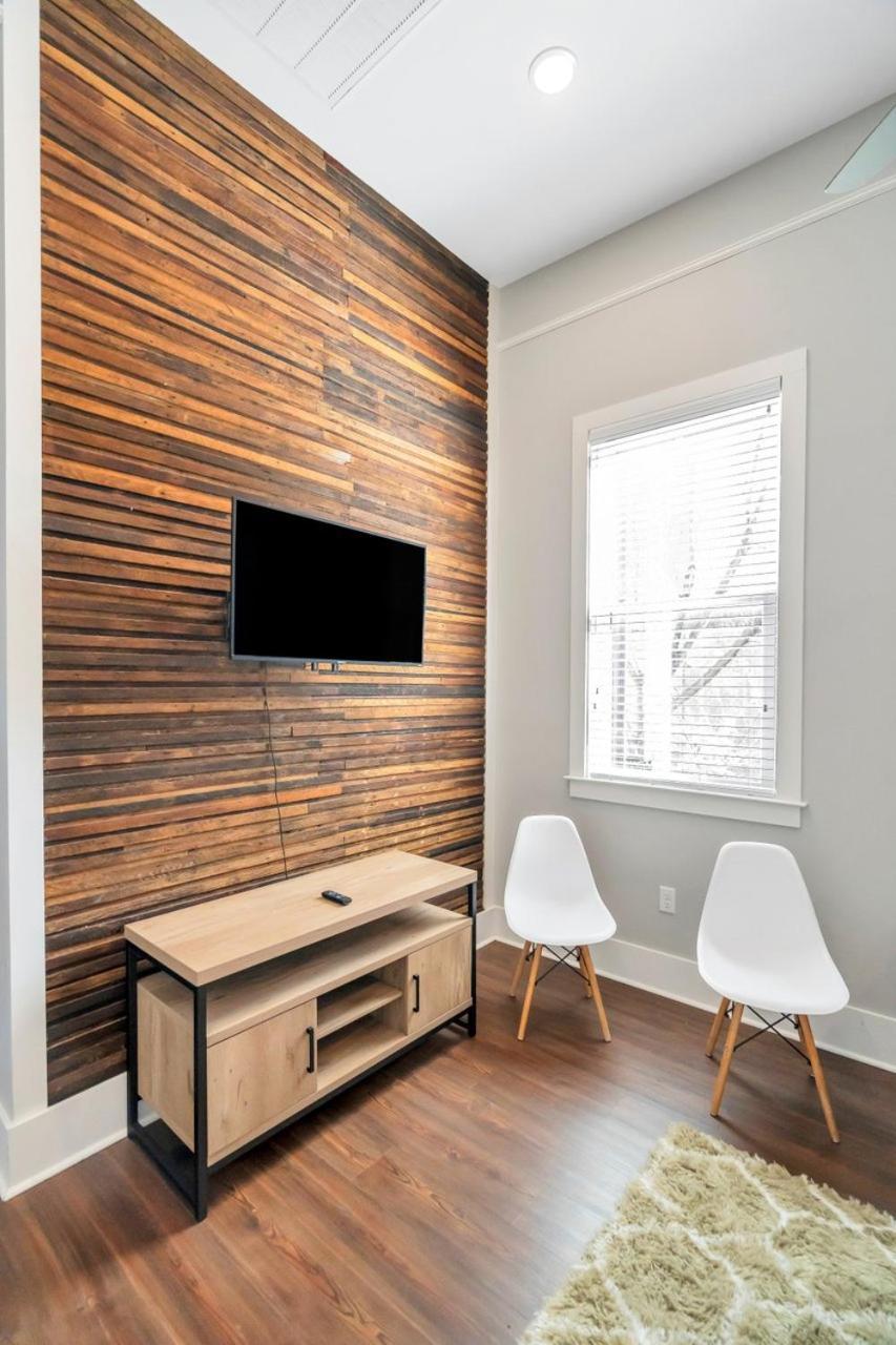 3br Treme Getaway Wcourtyard, Bbq &gated Privacy New Orleans