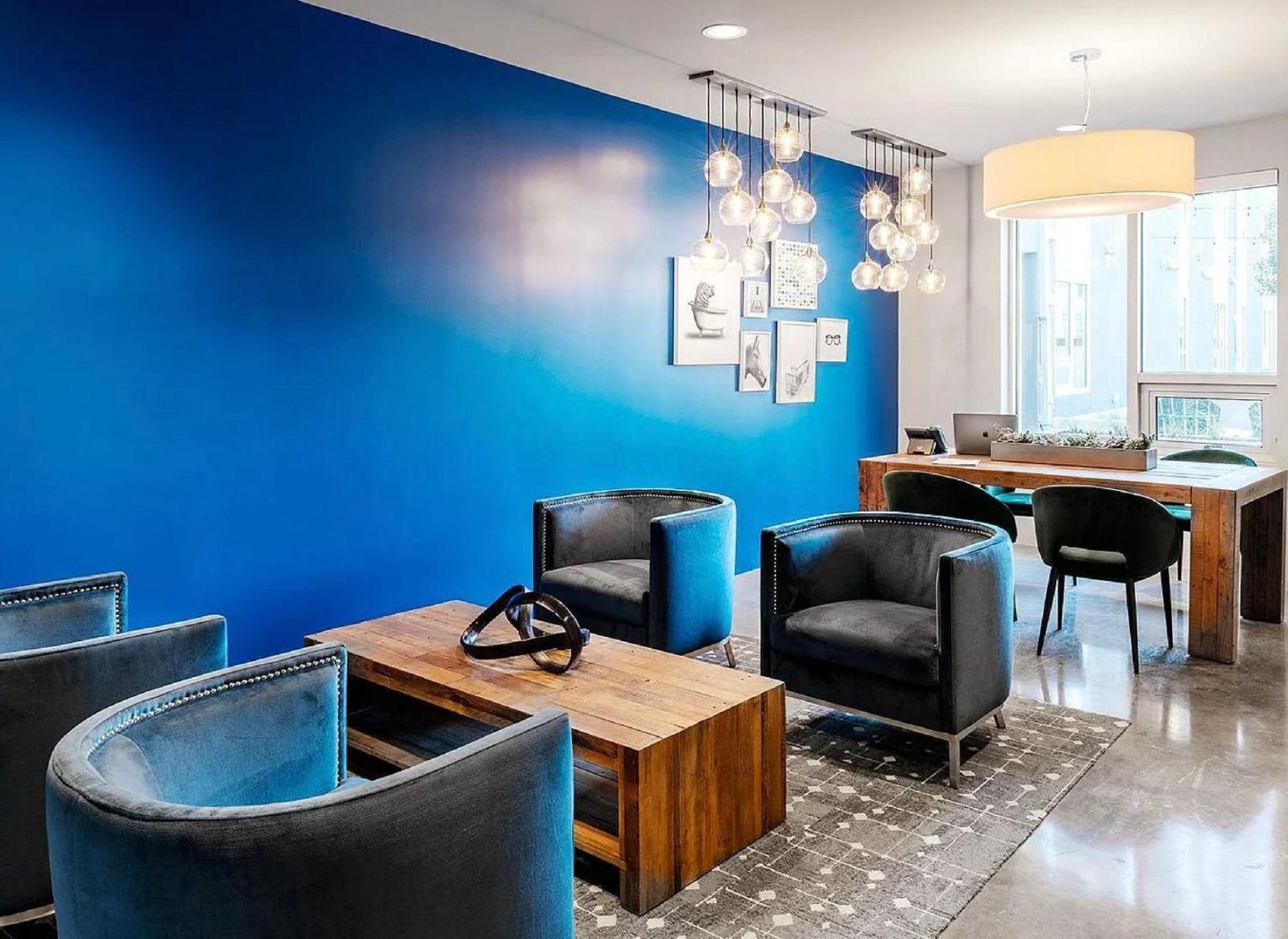 2424 Tulane New Orleans