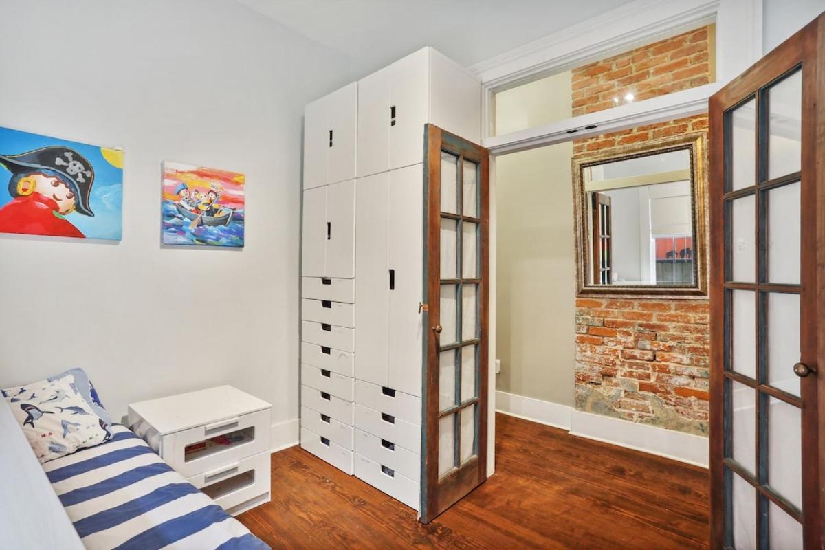 Eclectically Furnished In The Heart Of Nola Holiday home *