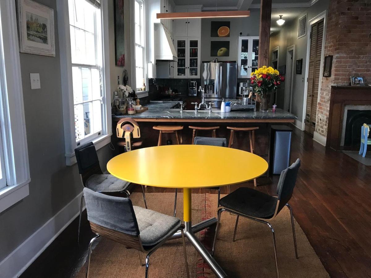 Eclectically Furnished In The Heart Of Nola Holiday home